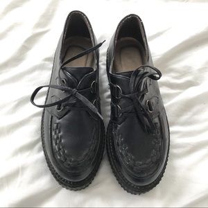 Black Creepers